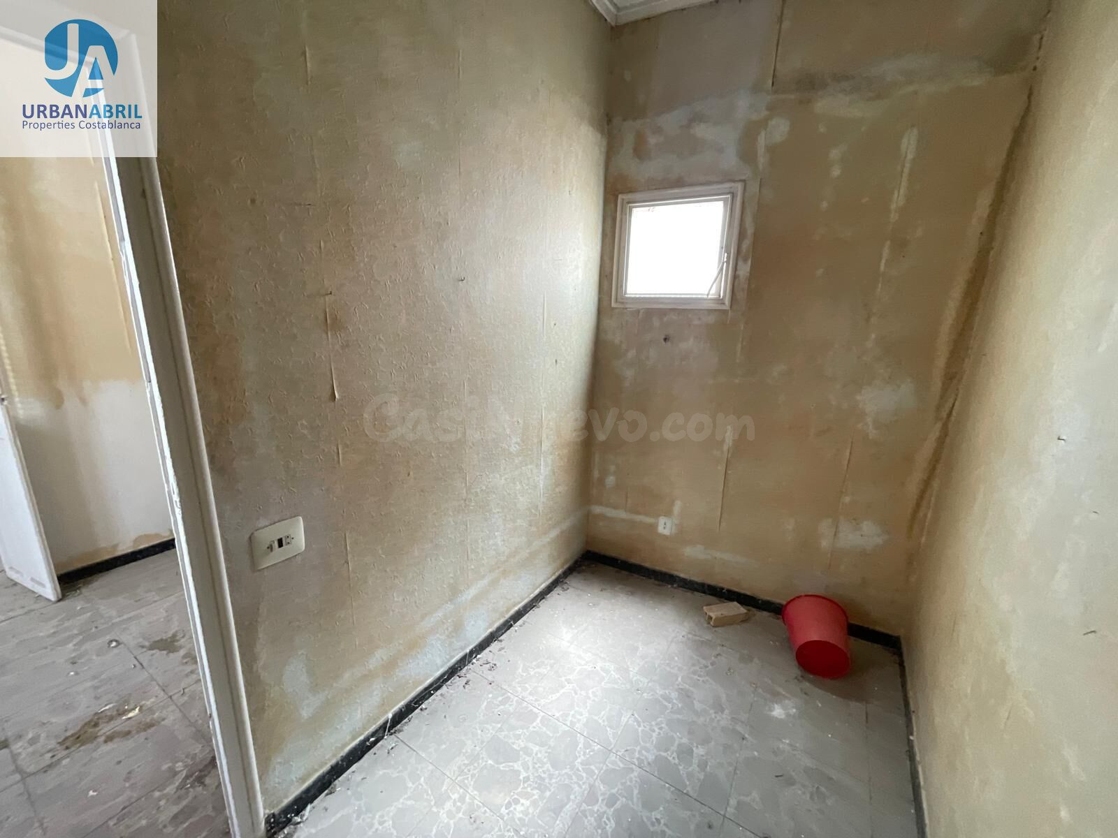 Edificio en Venta en el Corazón del Centro Tradicional de Alicante por €1,300,000 - foto 5