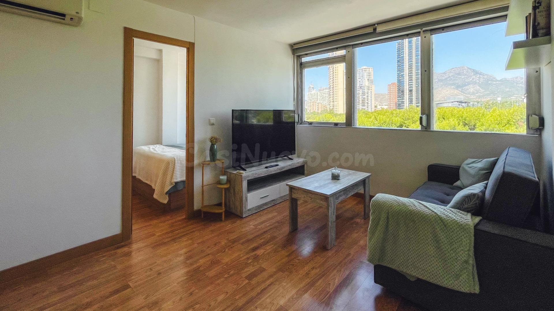 Apartamento en venta en Benidorm zona Levante - 1 dormitorio y parking - foto 3