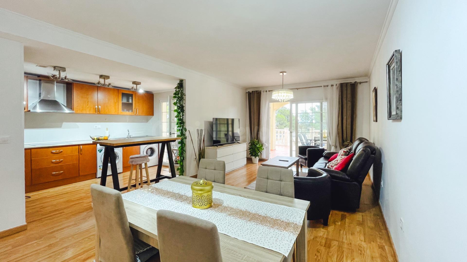 Chalet en venta en San Rafael La Nucía de 4 dormitorios, 3 baños, garaje privado y piscina propia. - foto 4