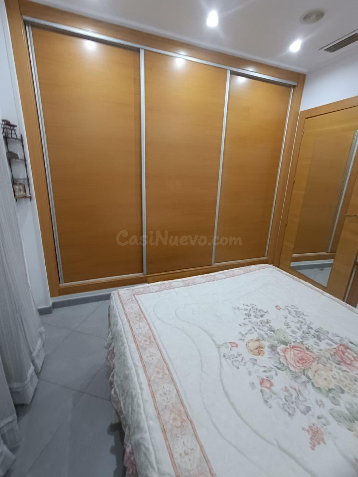 SE VENDE VIVIENDA COMPLETAMENTE ADAPTADA Y AMPLIA EN ASPE - foto 5