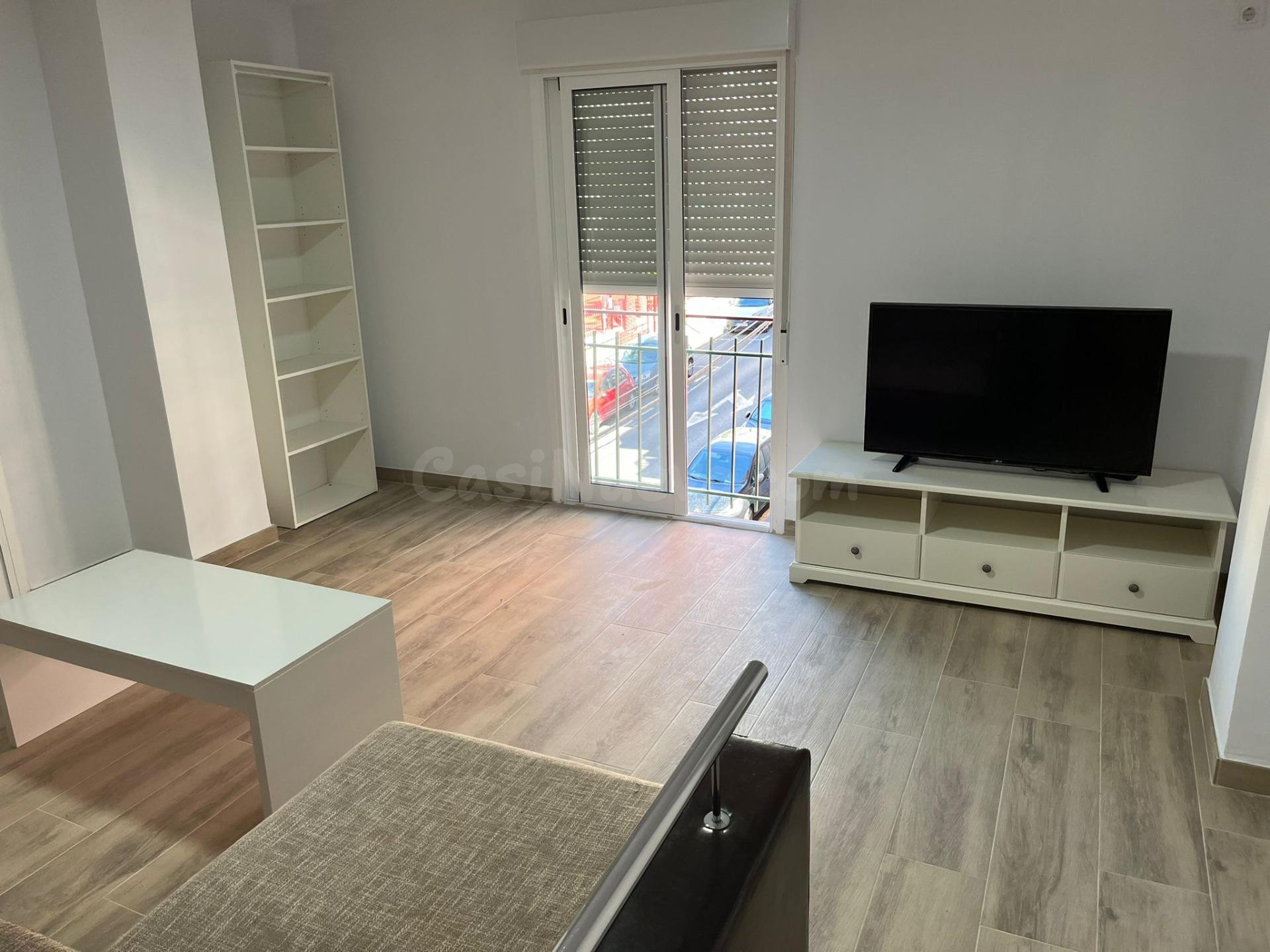 Alquiler del piso con habitaciones exteriores para estudiant - foto 4