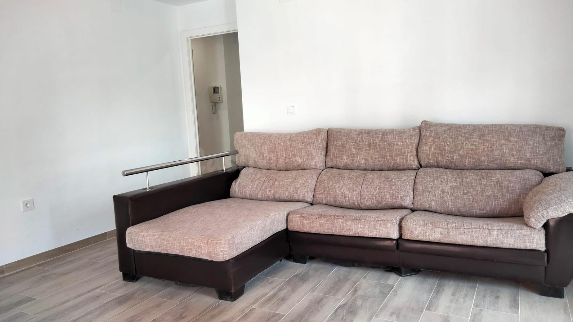 Alquiler del piso con habitaciones exteriores para estudiant - foto 5