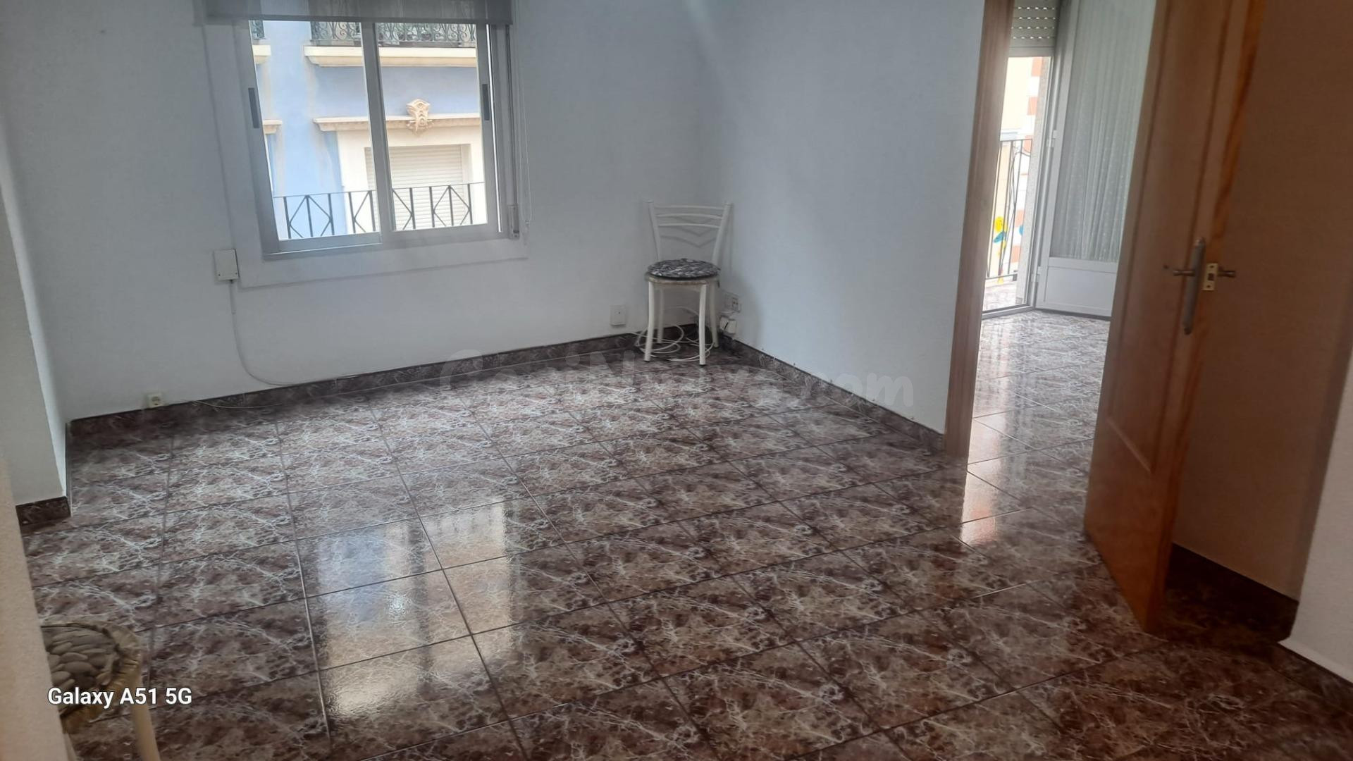 SE VENDE PISO EN ZONA RAVAL-CENTRO REFORMADA - foto 3