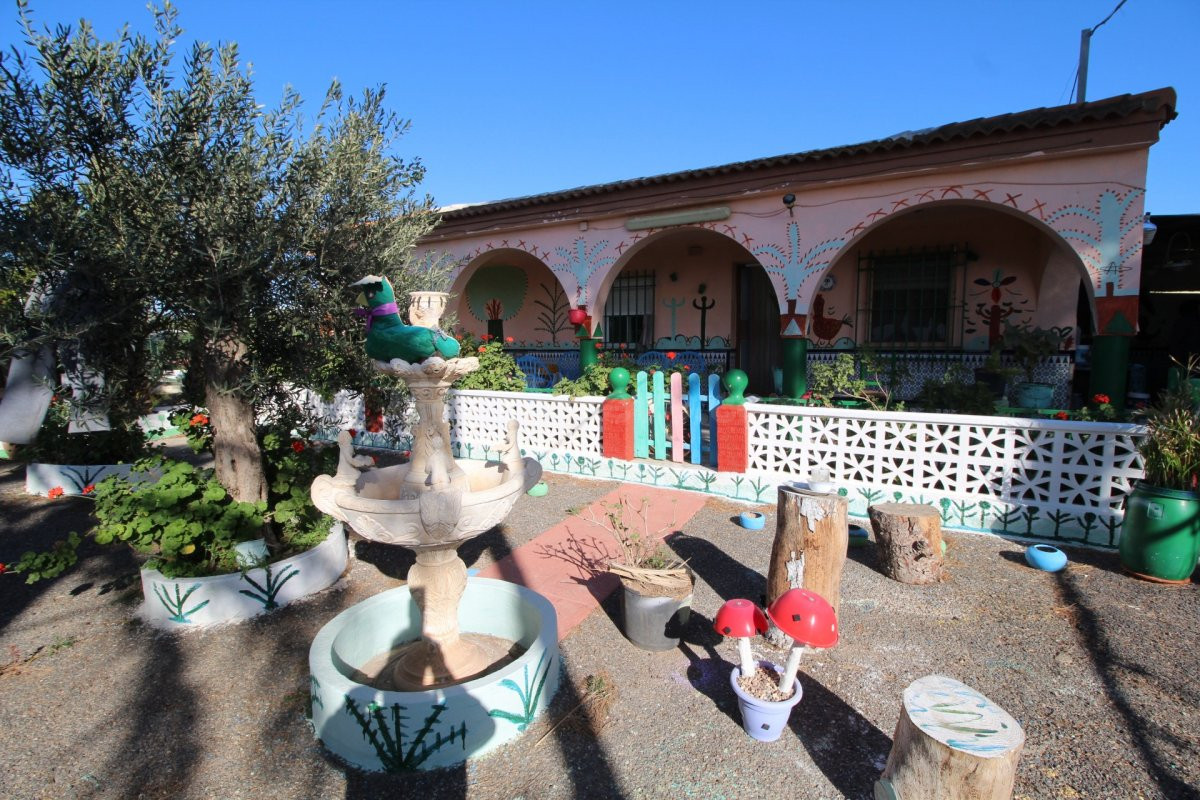 CHALET/FINCA DE OLIVOS EN NIJAR - foto 3
