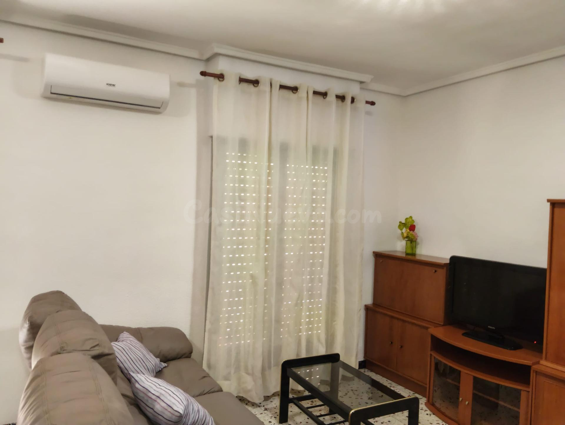 SE ALQUILA AMPLIA VIVIENDA EN ALTABIX CERCA UNIVERSIDAD - foto 3