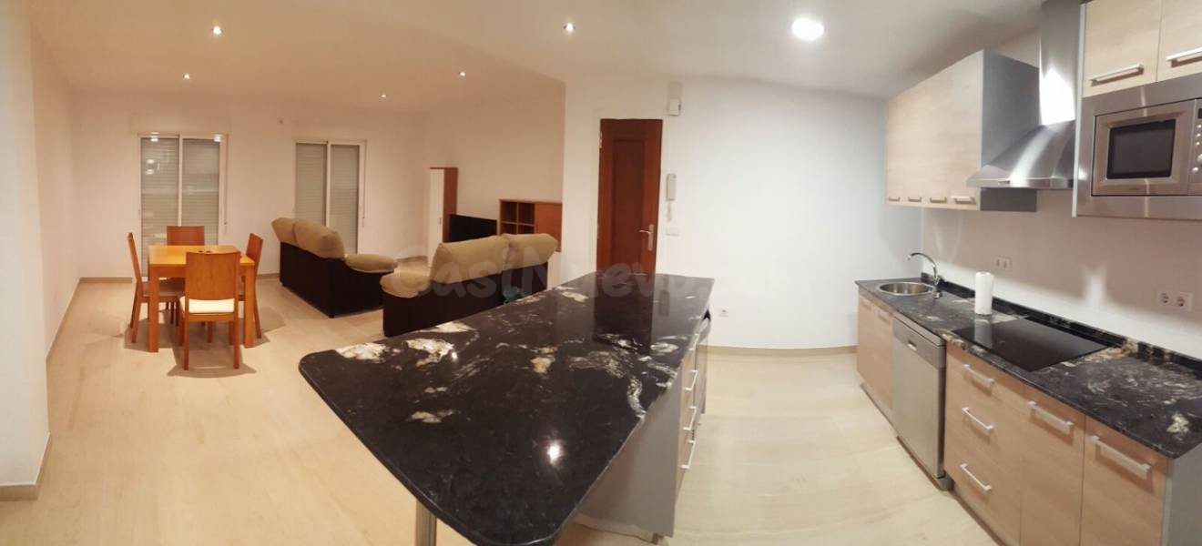 SE ALQUILA VIVIENDA EN ALTABIX REFORMADA DE USO EXCLUSIVO PA