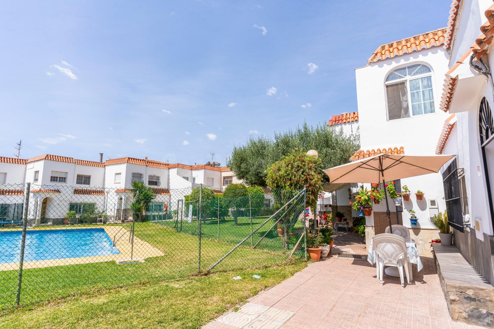¡Vive en Aguadulce Sur! Tu nuevo hogar te espera ☀️ - foto 3