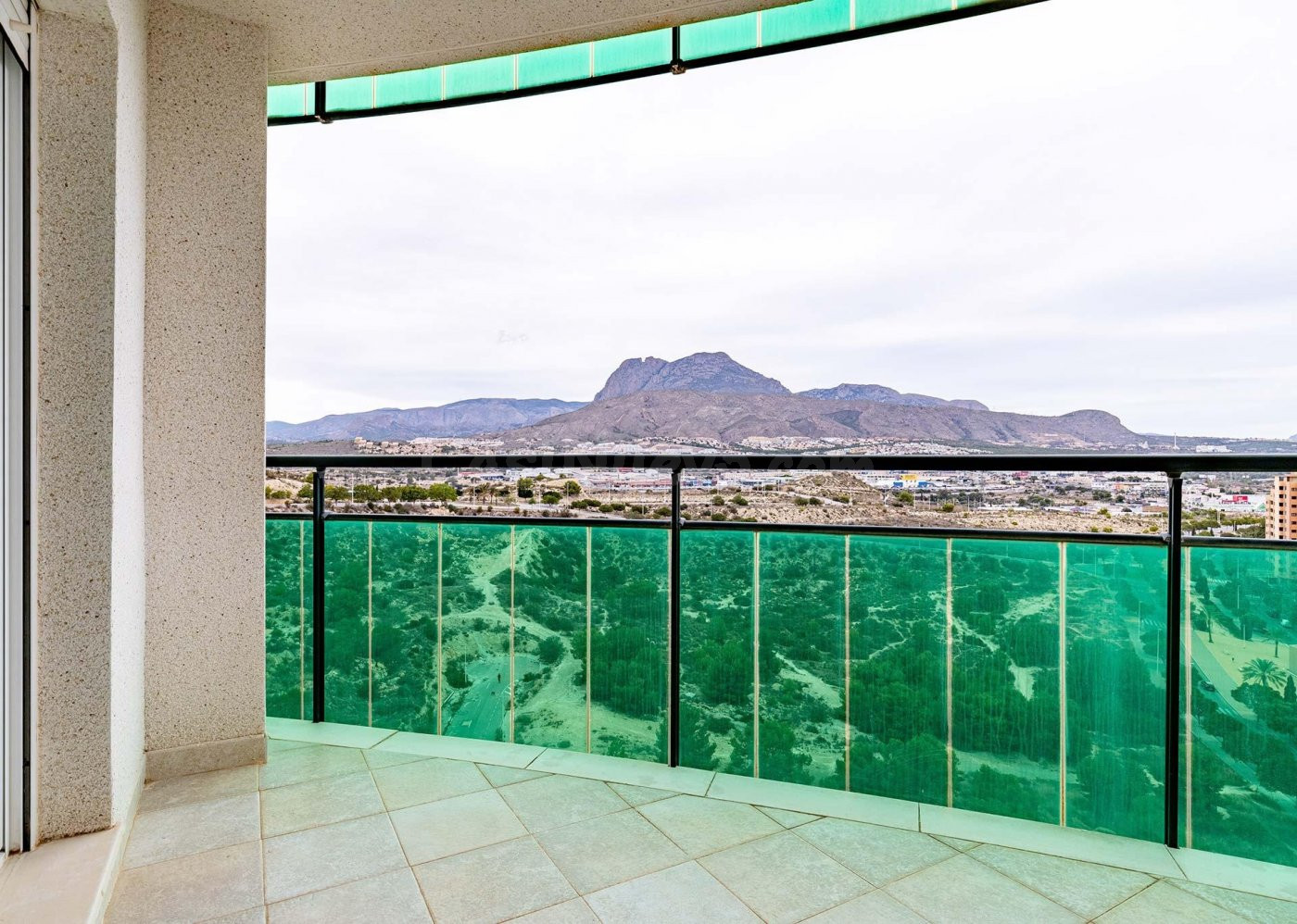 Pisos en Residencial que destaca por su moderno y funcional 