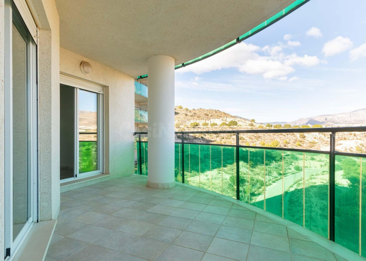 Pisos en Residencial que destaca por su moderno y funcional  - foto 4
