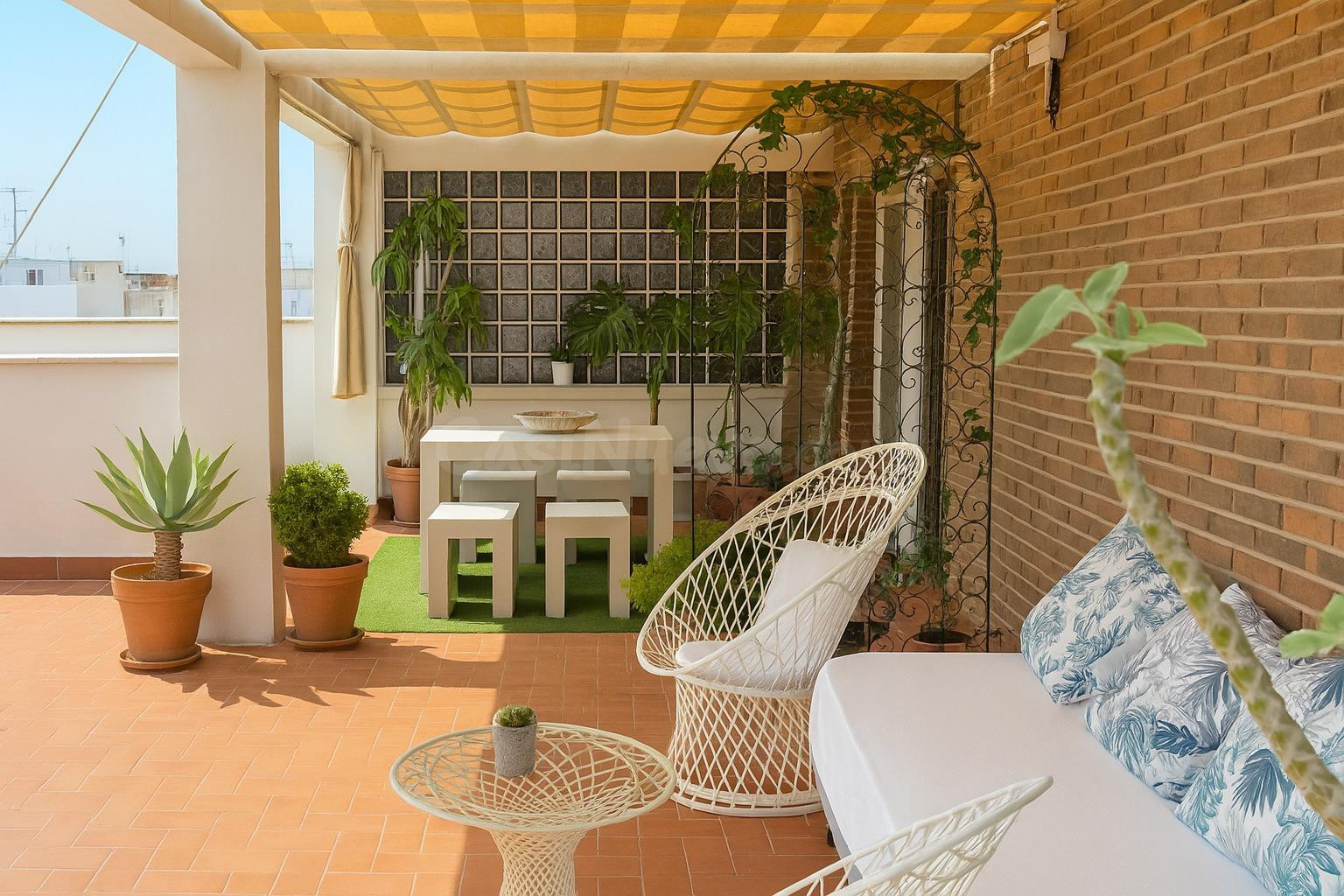 Ático exclusivo con doble terraza en el centro de Elche
