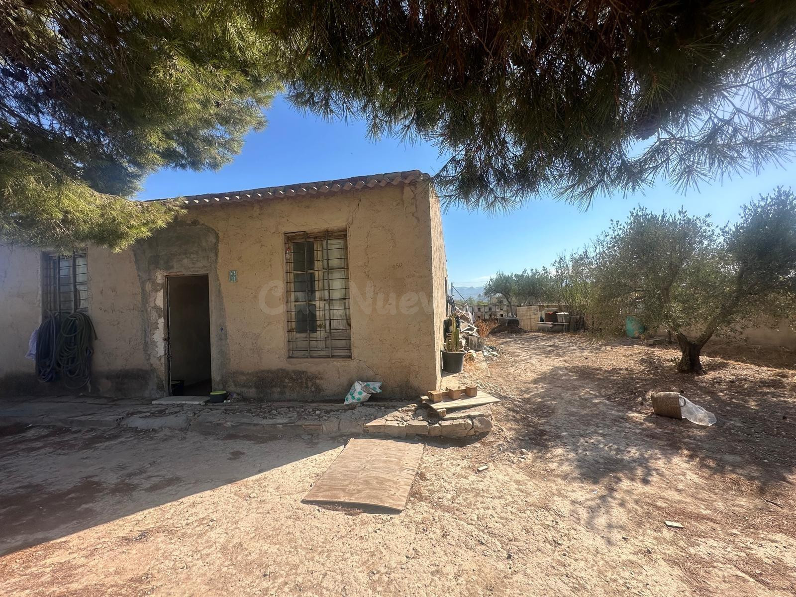 CASA DE CAMPO CON TERRENO