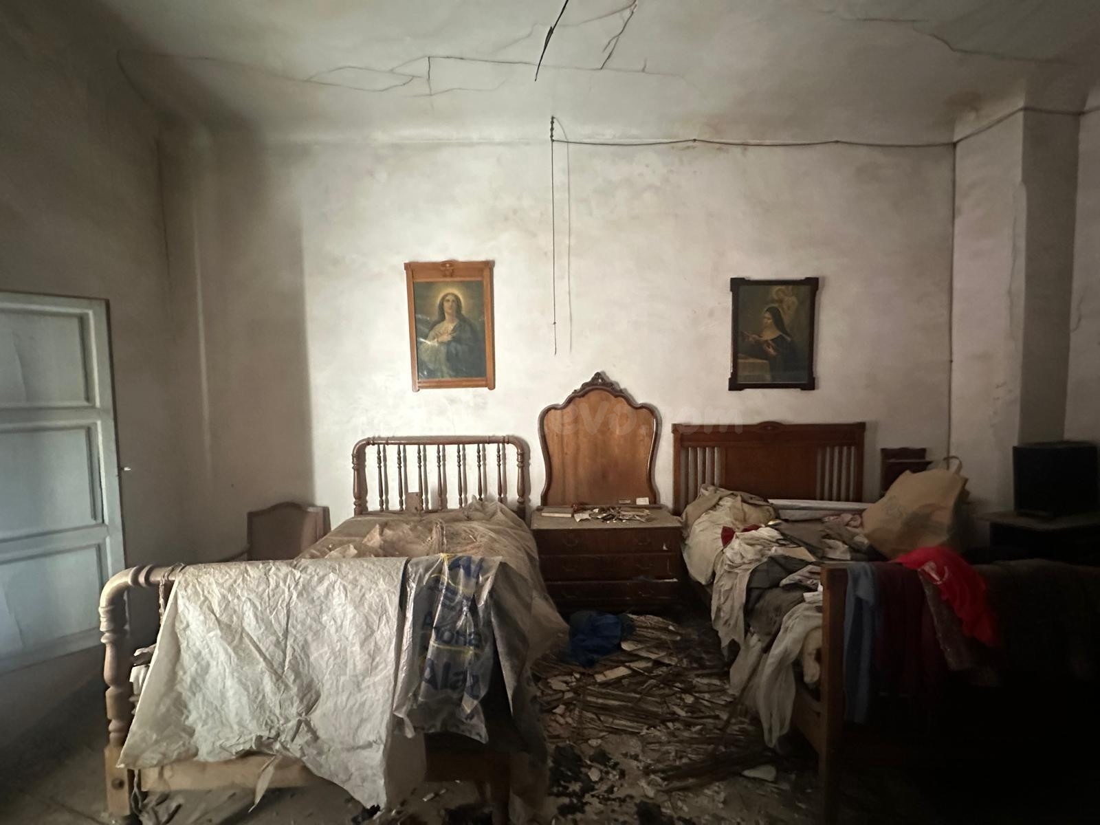 Casa para reformar con garaje en Monforte del Cid - foto 3
