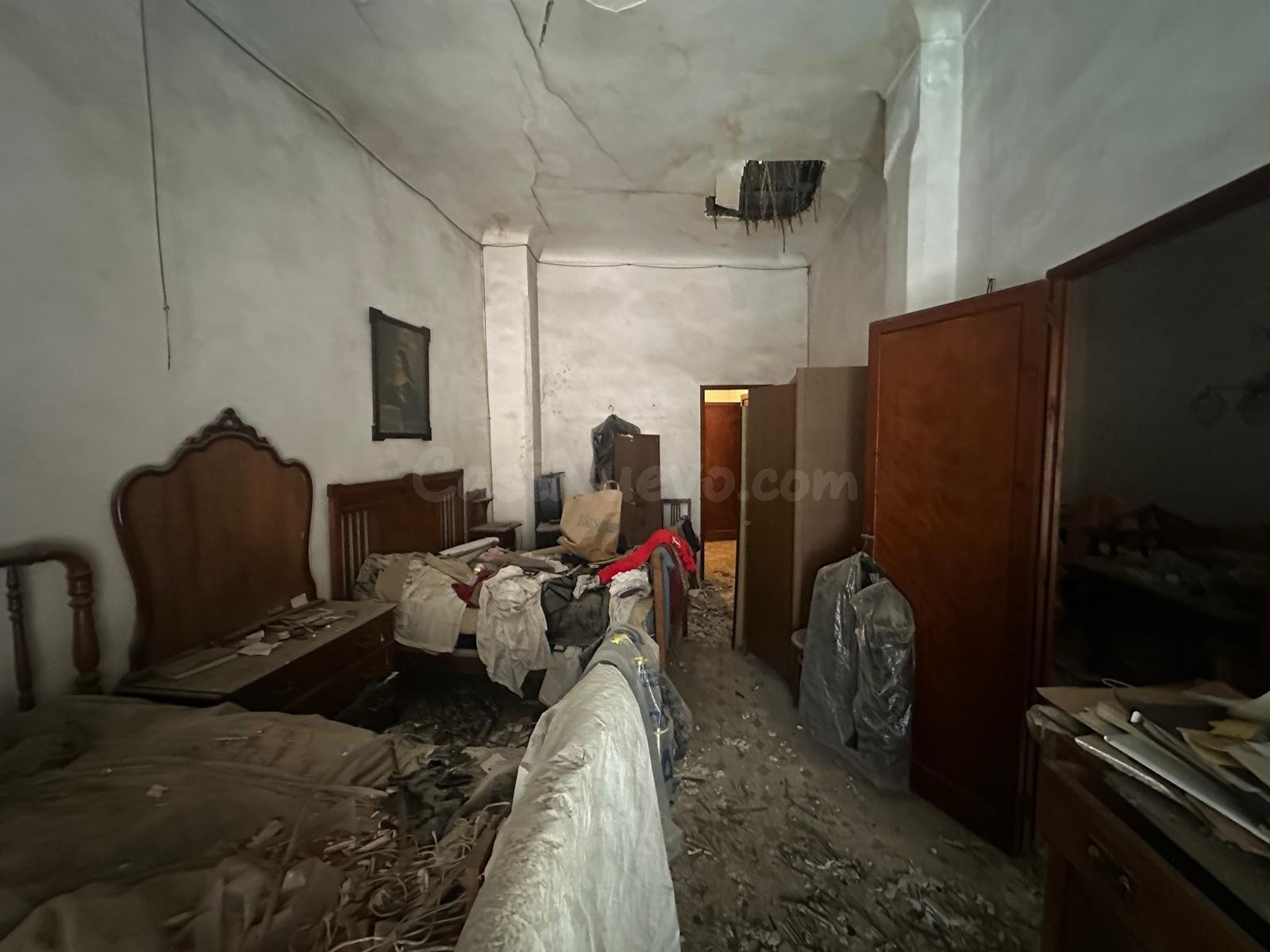Casa para reformar con garaje en Monforte del Cid - foto 4