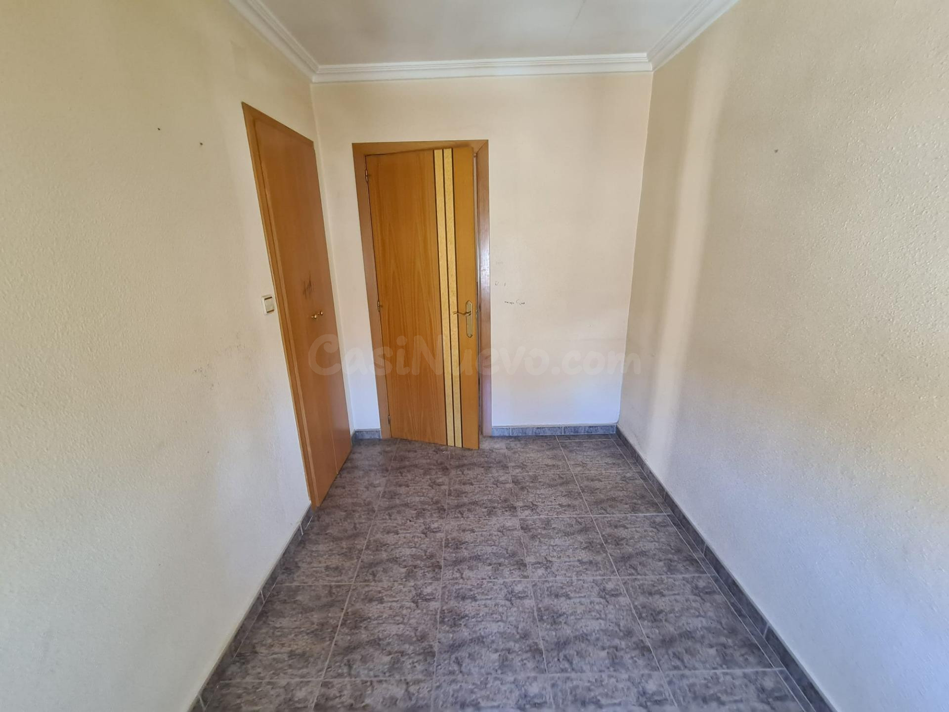 PISO EN SUBASTA DE 3 DORMITORIOS EN MONÓVAR – 69 m2 – 36.900 - foto 4