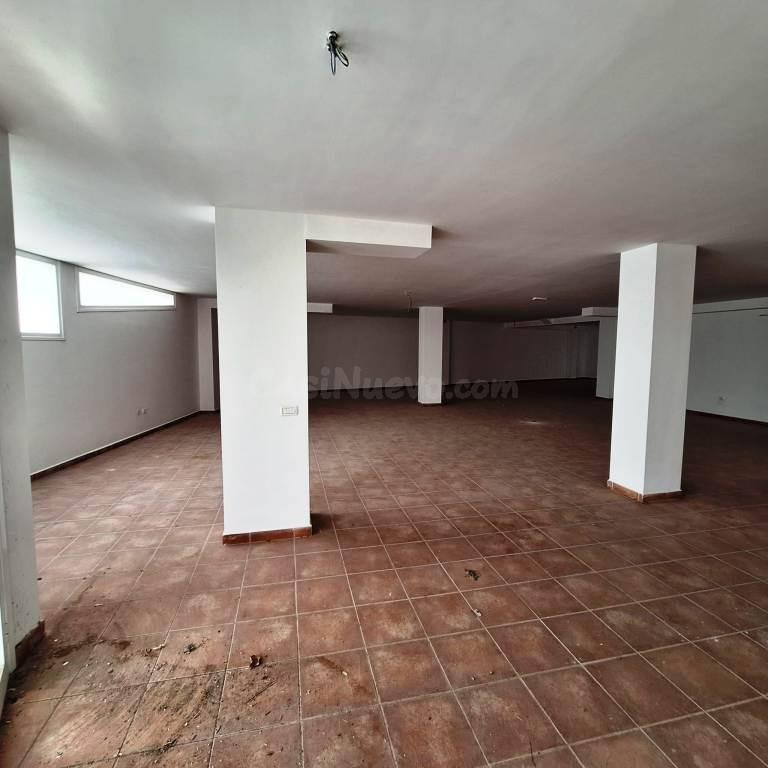 LOCAL/ALMACÉN EN VENTA EN LOS REALEJOS - foto 4