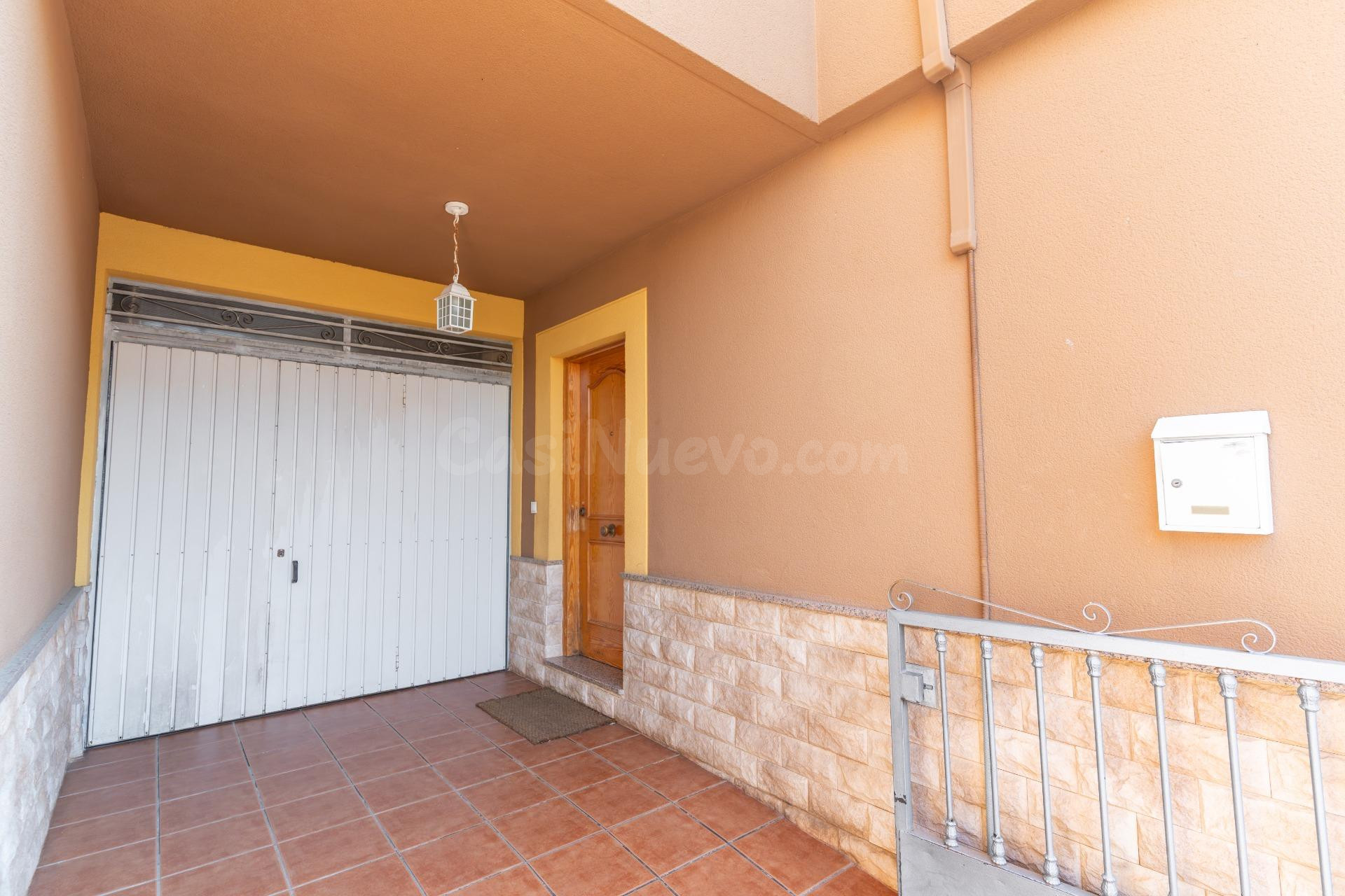 Dúplex en Venta en Roquetas de Mar - Oportunidad Única por € - foto 4
