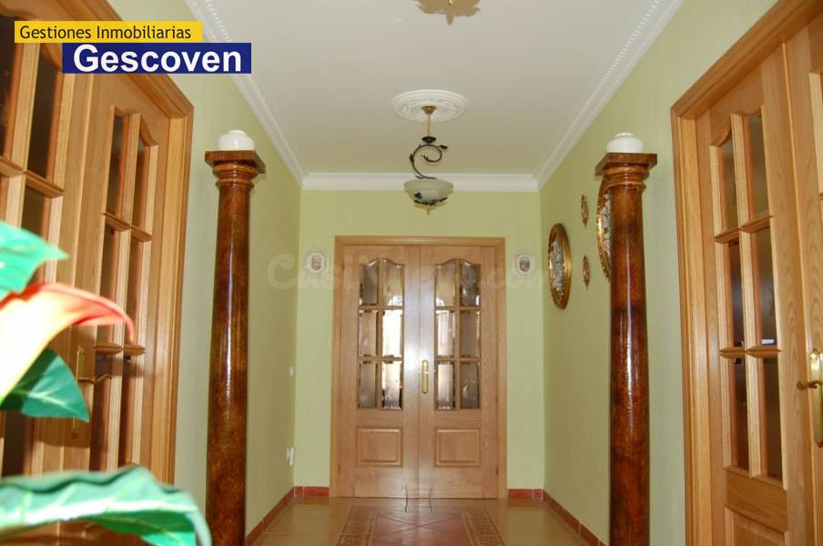 VENTA CHALET CON DOS VIVIENDAS - foto 2