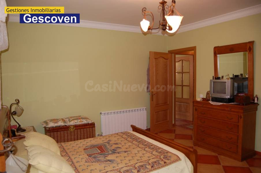 VENTA CHALET CON DOS VIVIENDAS - foto 4