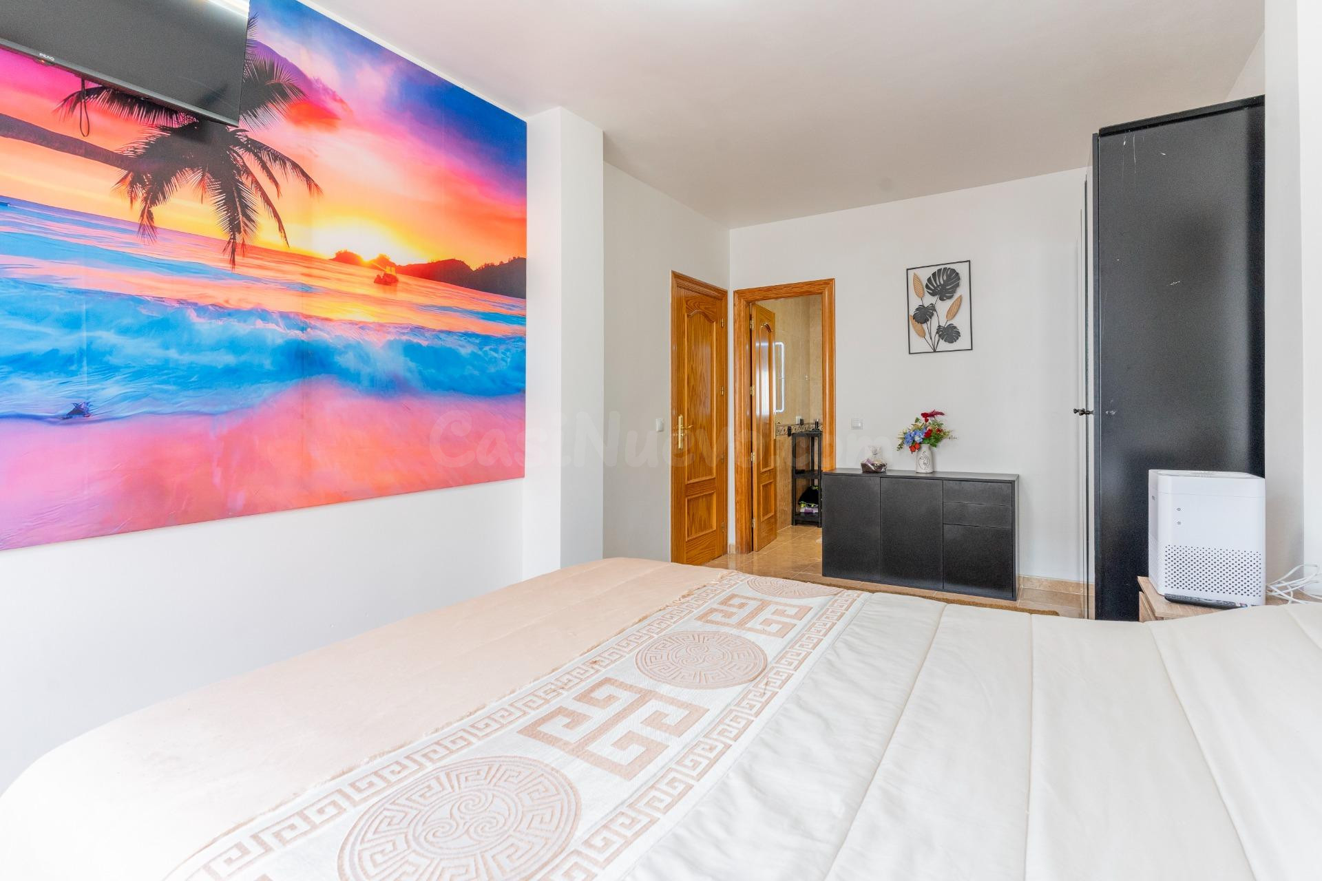 Piso en Venta en Roquetas de Mar - Ideal para Vivir - foto 3