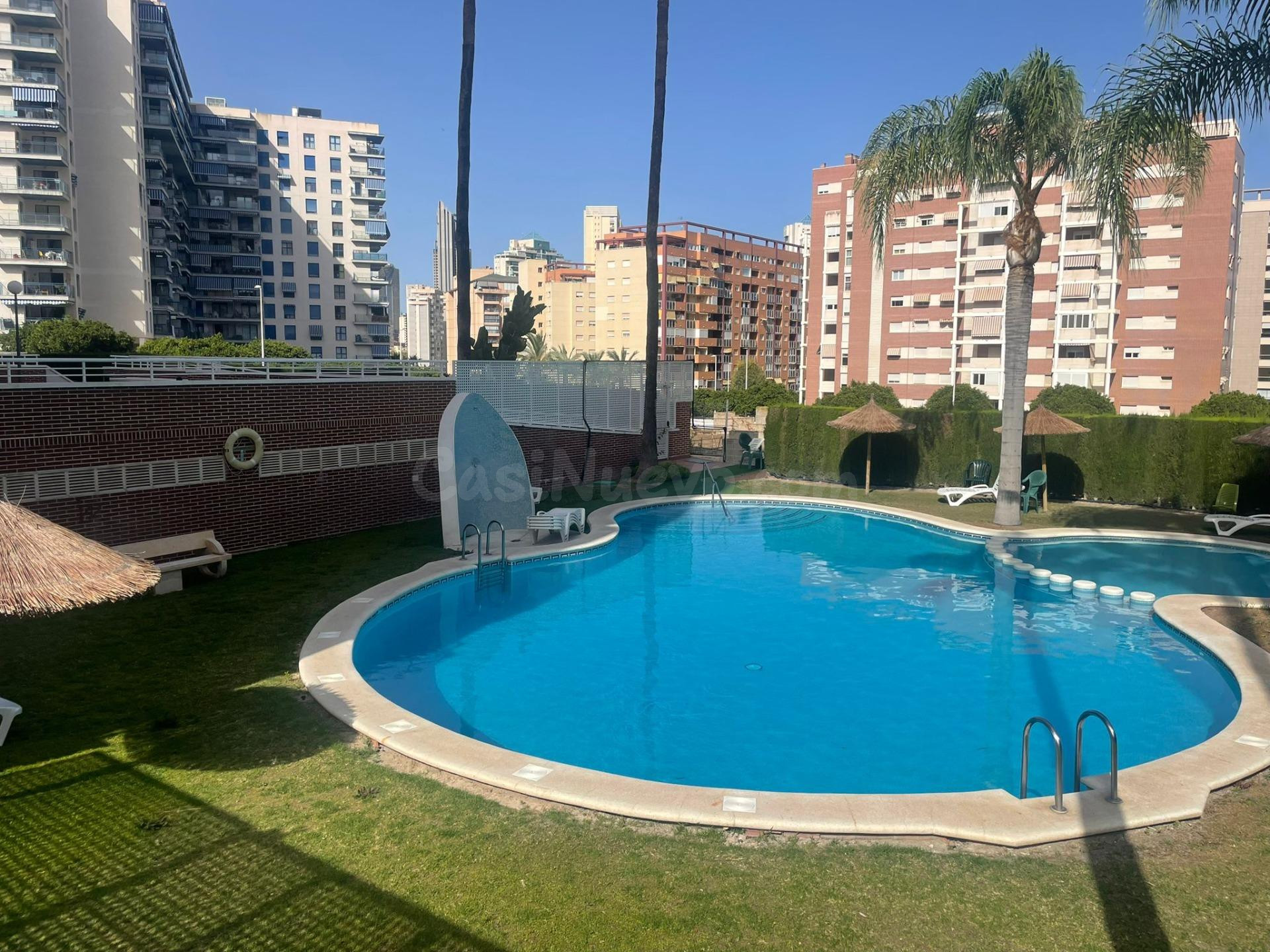SE VENDE ATICO DE DOS DORMITORIOS CON VISTAS AL MAR MILPISOS - foto 5