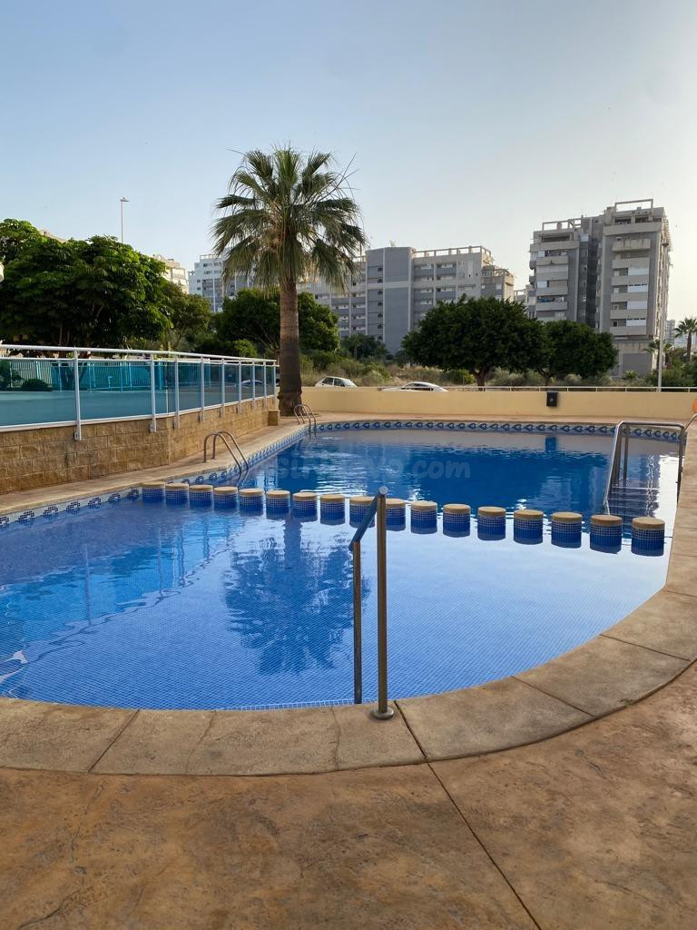 Piso de 2 dormitorios en La Cala de Villajoyosa - foto 4