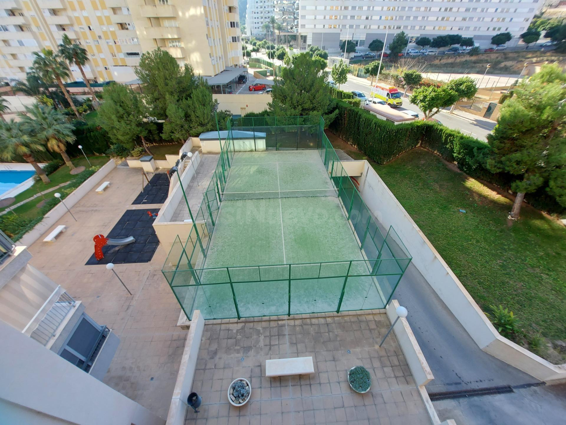 Apartamento de dos dormitorios con garaje. Cala de Villajoyo - foto 2
