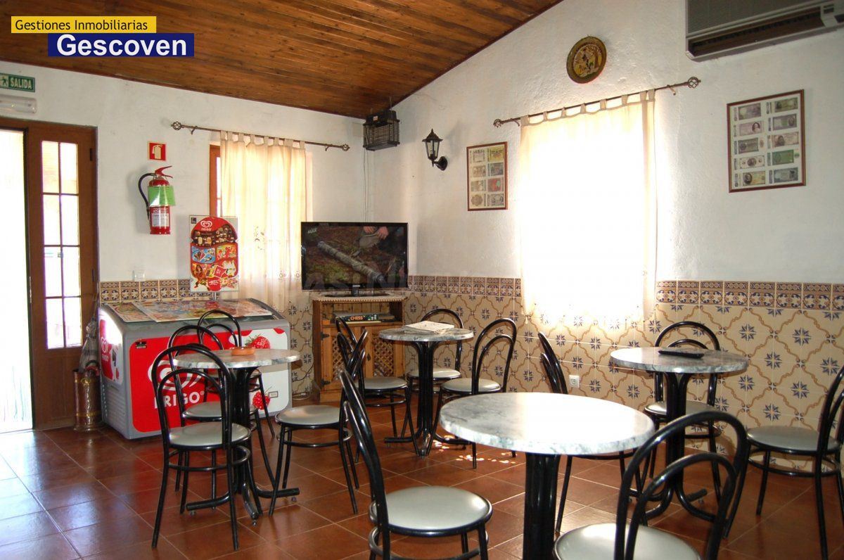 VENTA CHALET HOSTAL RESTAURANTE CON PARKING - foto 2
