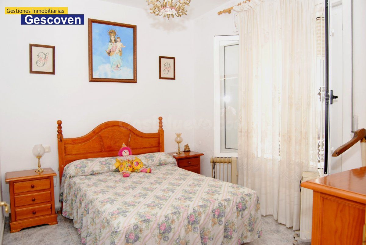 GRAN CASA DE DOS VIVIENDAS Y TERRAZA - foto 2