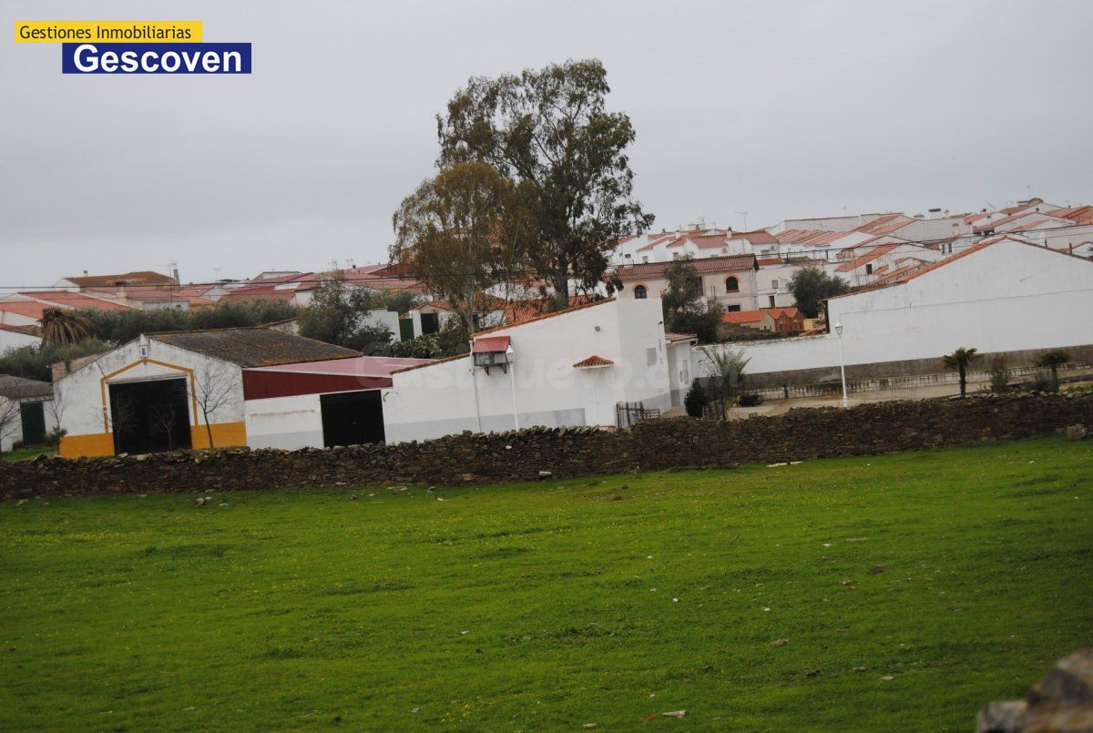 TERRENO URBANO EDIFICABLE - foto 3