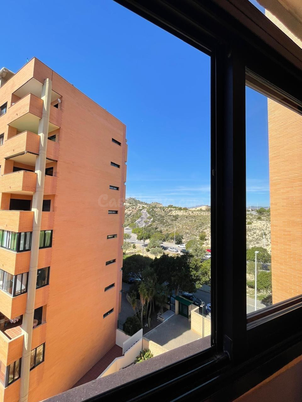SE VENDE PISO 1 DORMITORIO CALA VILLAJOYOSA. MILPISOS.ES - foto 3