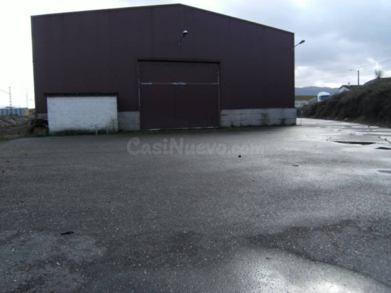 REF 1193 NAVE INDUSTRIAL EN ATIOS (PORRIÑO)