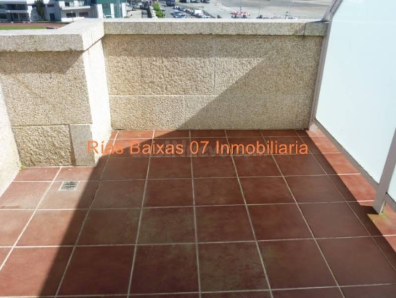 REF 4050 ATICO DUPLEX LUJO 160 m2 5 D. ALAMEDA MARIN con VIS - foto 5