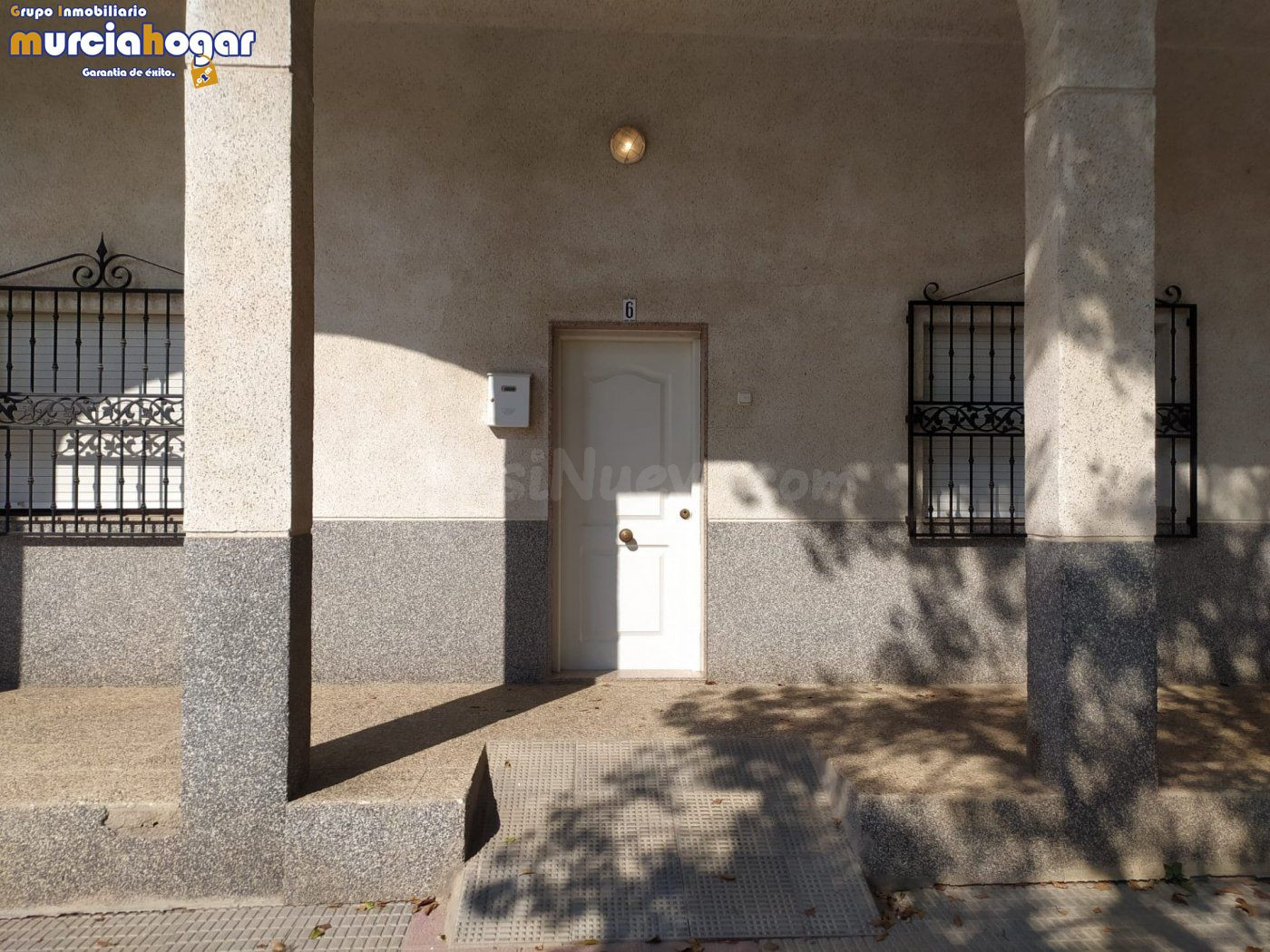 Casa en planta baja y local contiguo en San José de la Vega. - foto 3