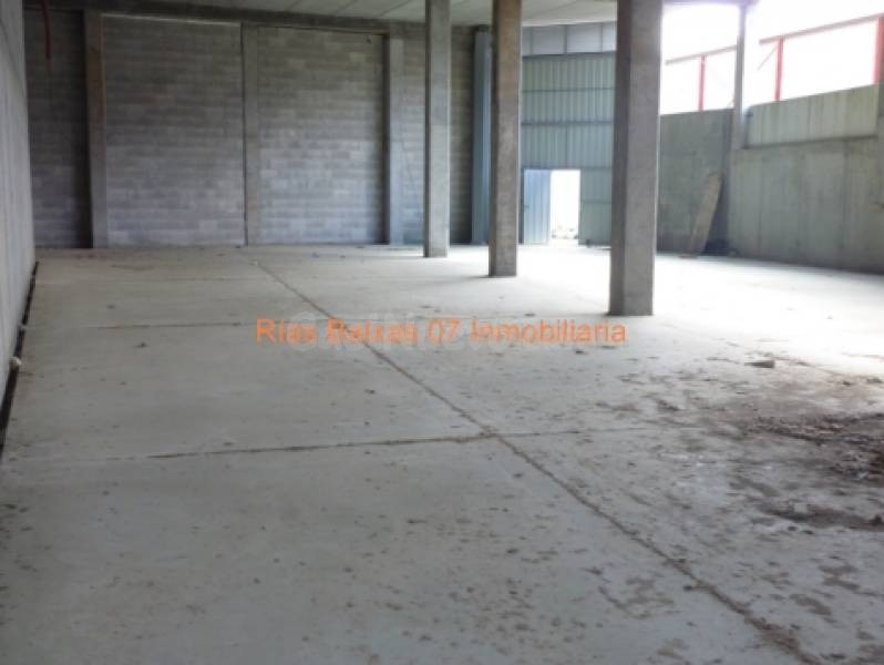 REF 2173 NAVE 400 M2 EN PLANTA BAJA CANDEAN VIGO - foto 2