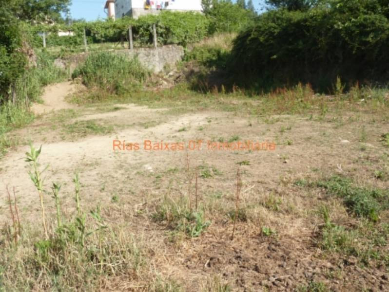 REF 4226 TERRENO ALTO Y SOLEADO 948 m2  AEROPUERTO - foto 2