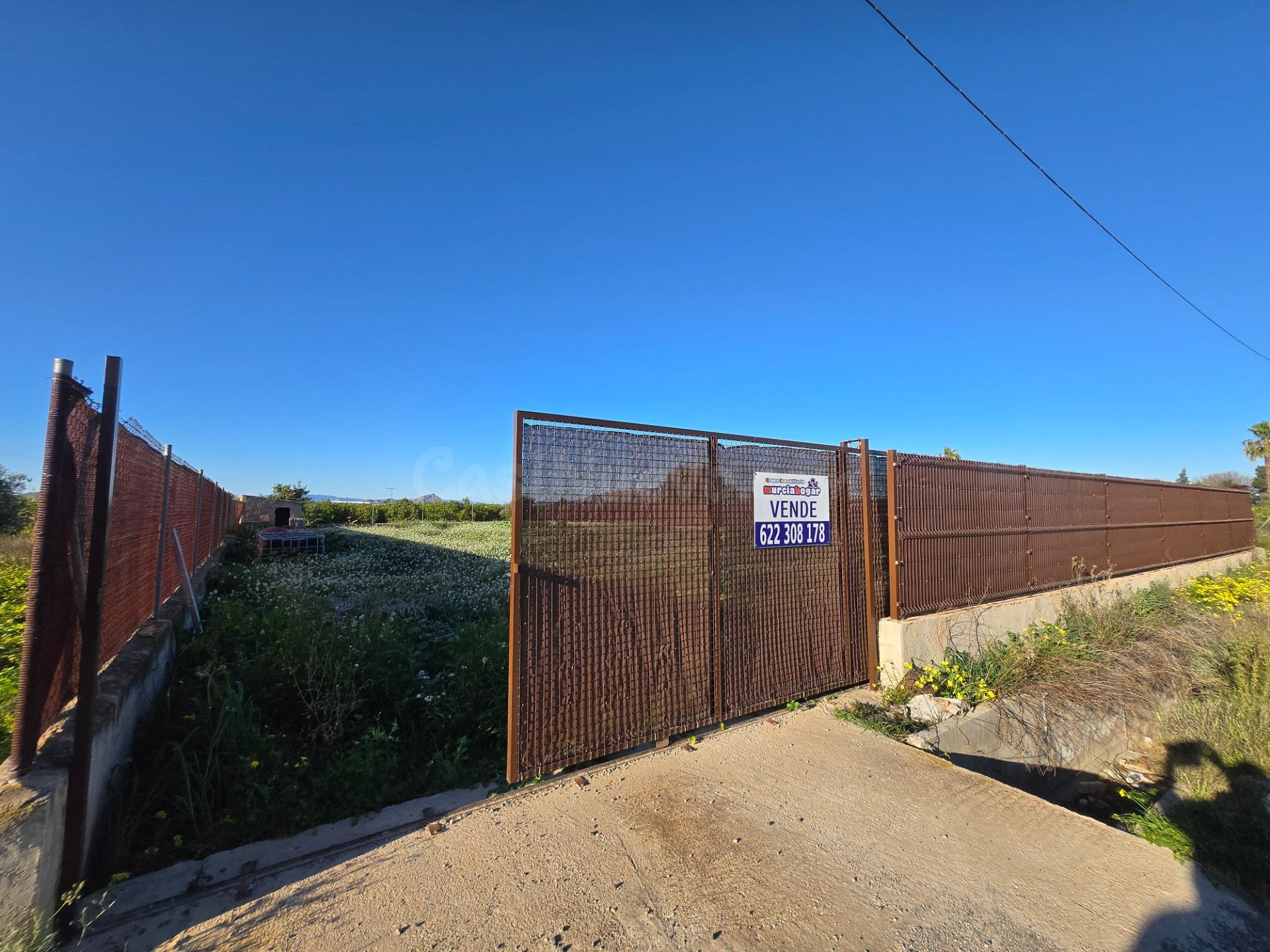 PARCELA VALLADA DE 851 M2, CON CUARTO DE APEROS, EN TORREAGU - foto 2