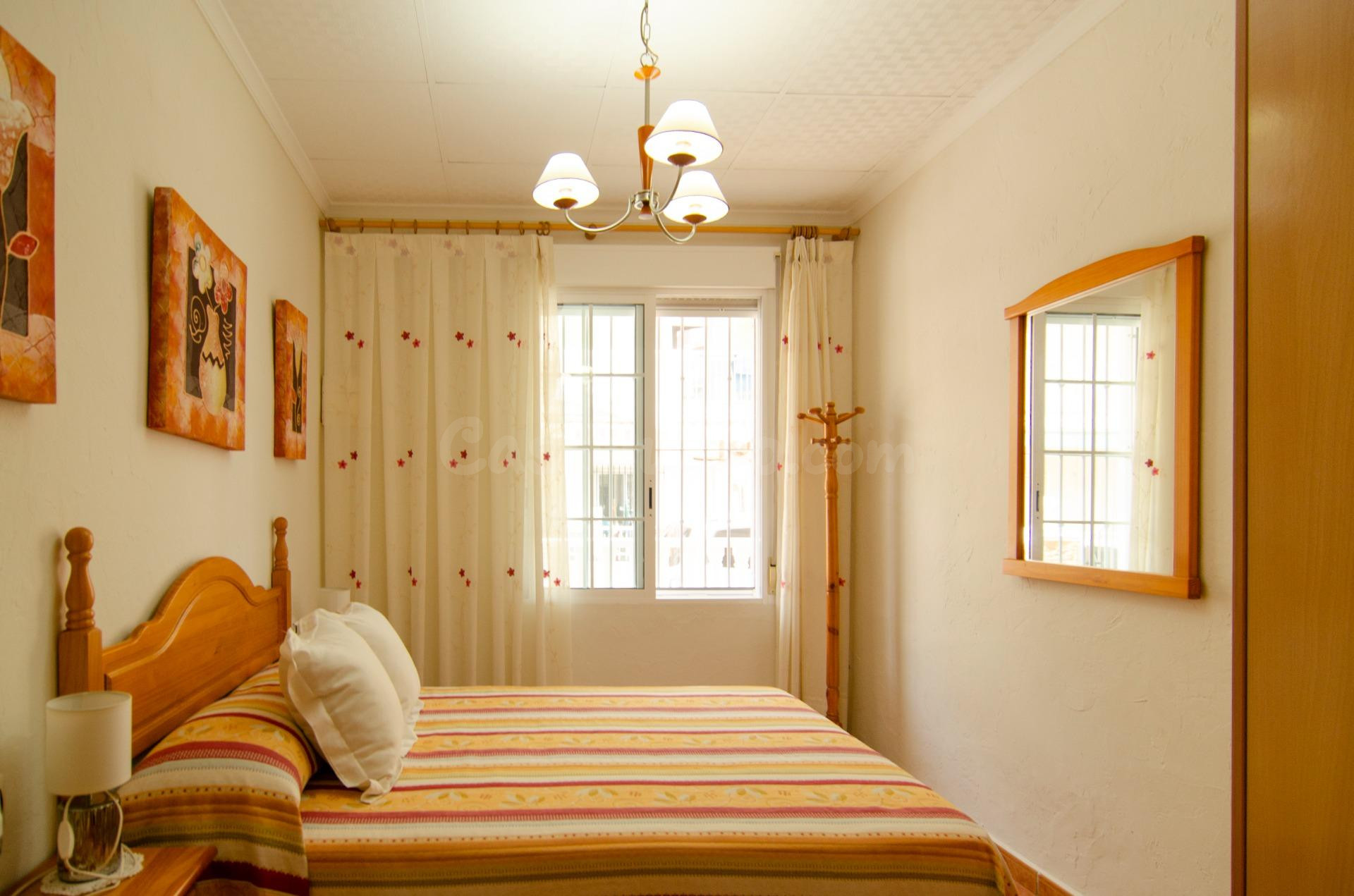 VIVIENDA A 100 METROS DE LA PLAYA, EN LOS ALCÁZARES - foto 2