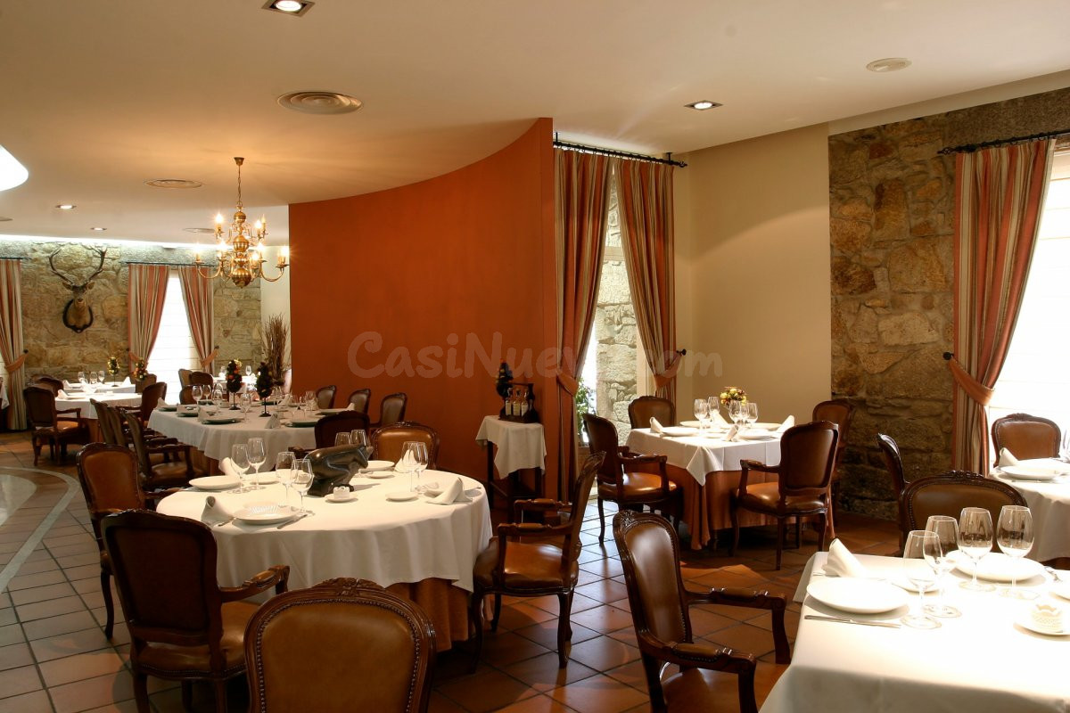 REF 2551 DOS LOCALES DEDICADOS A HOSTELERIA (MOS) - foto 4