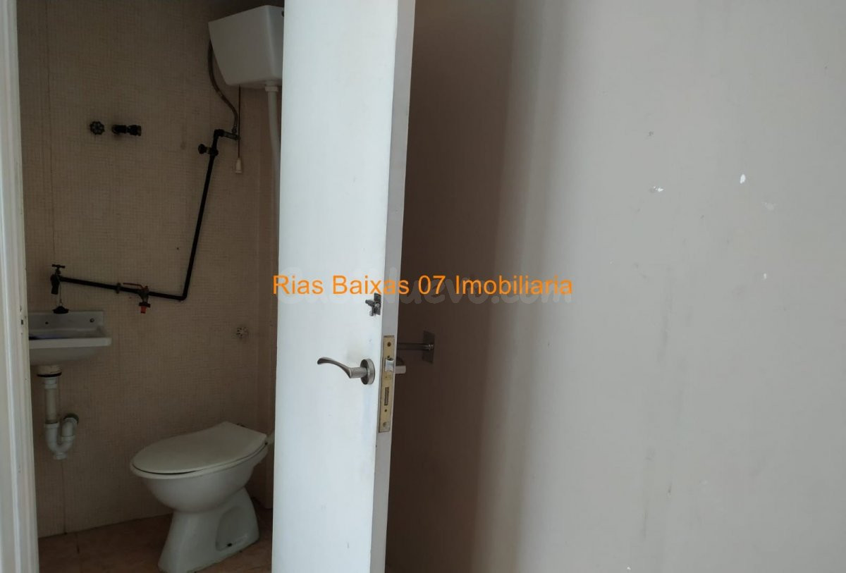 REF 2636 LOCAL COMERCIAL ZONA SANJURJO BADÍA (VIGO) - foto 5