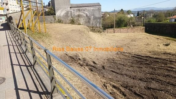 REF 2715 SOLAR 1507 m2 con PROYECTO PARA EDIFICIO DE 16 VIVI