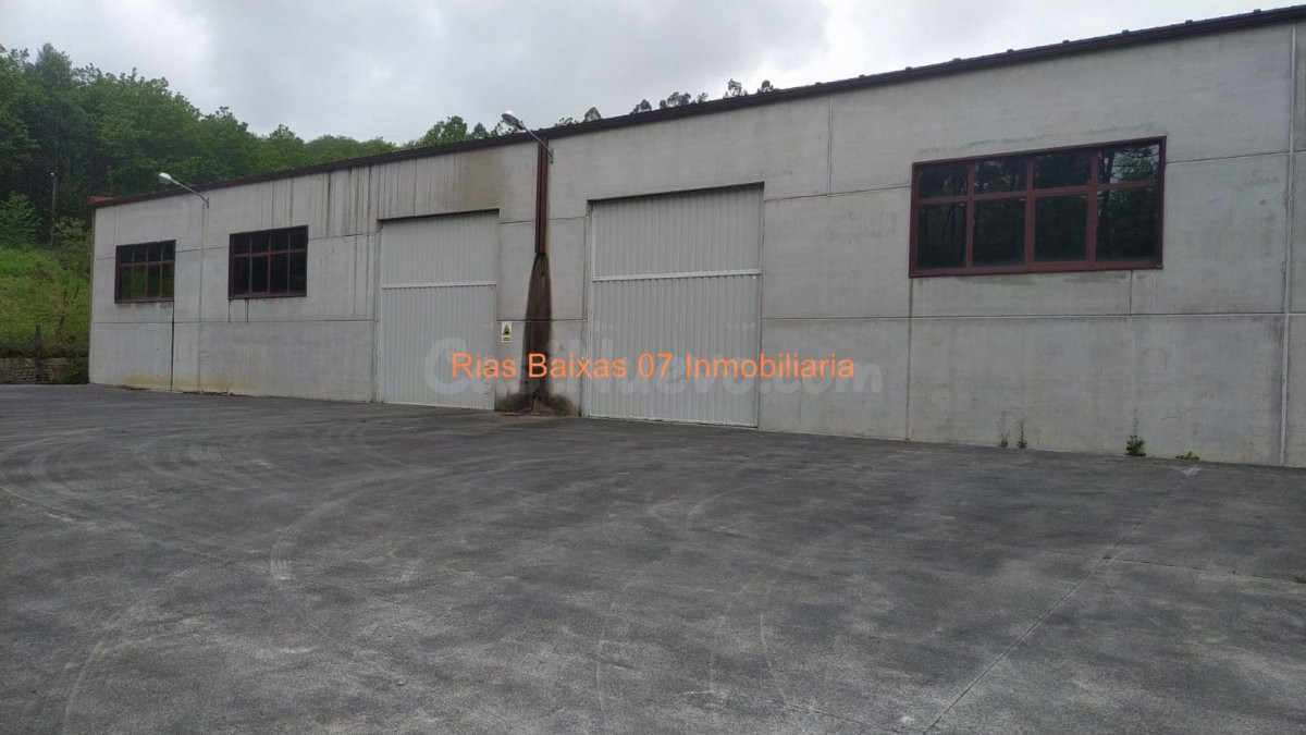 REF 2751 NAVE 1218m2 CON CAMPA DE 2960m2 (MOS) - foto 2