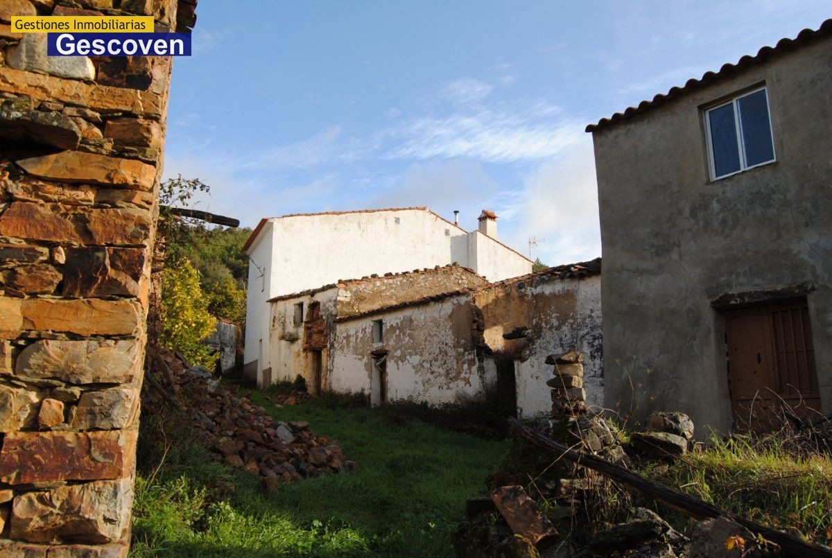 CASA RÚSTICA SEMIRREFORMADA - foto 4