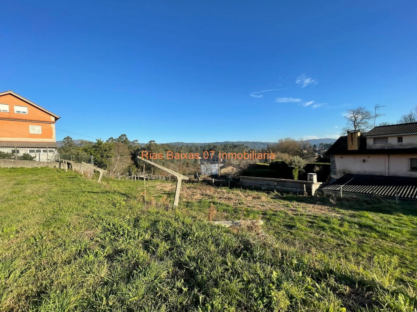 REF 2940 AMPLIO SOLAR DE 2422m2 ZONA PETELOS ( MOS ) - foto 4