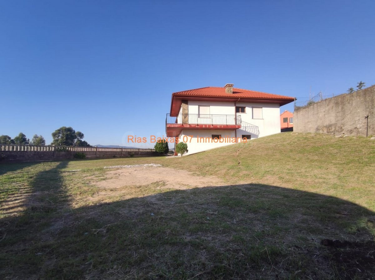 REF 4124 CHALET 4 DORM. SOBRE PARCELA CERRADA DE  1416 m2  C - foto 5