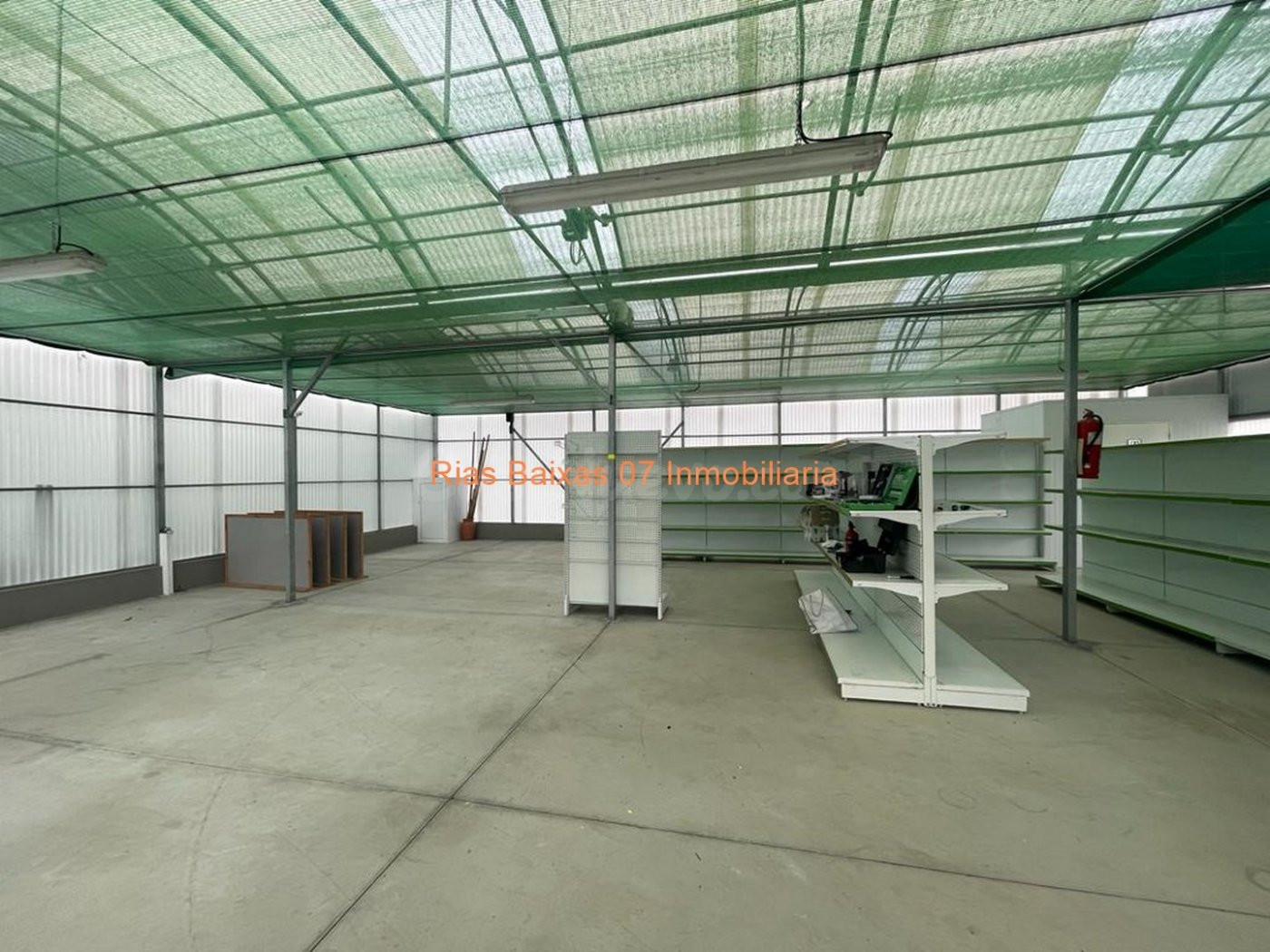 REF 4051 ALMACÉN DE 168m2 + FINCA 842M2 ( SALCEDA ) - foto 2