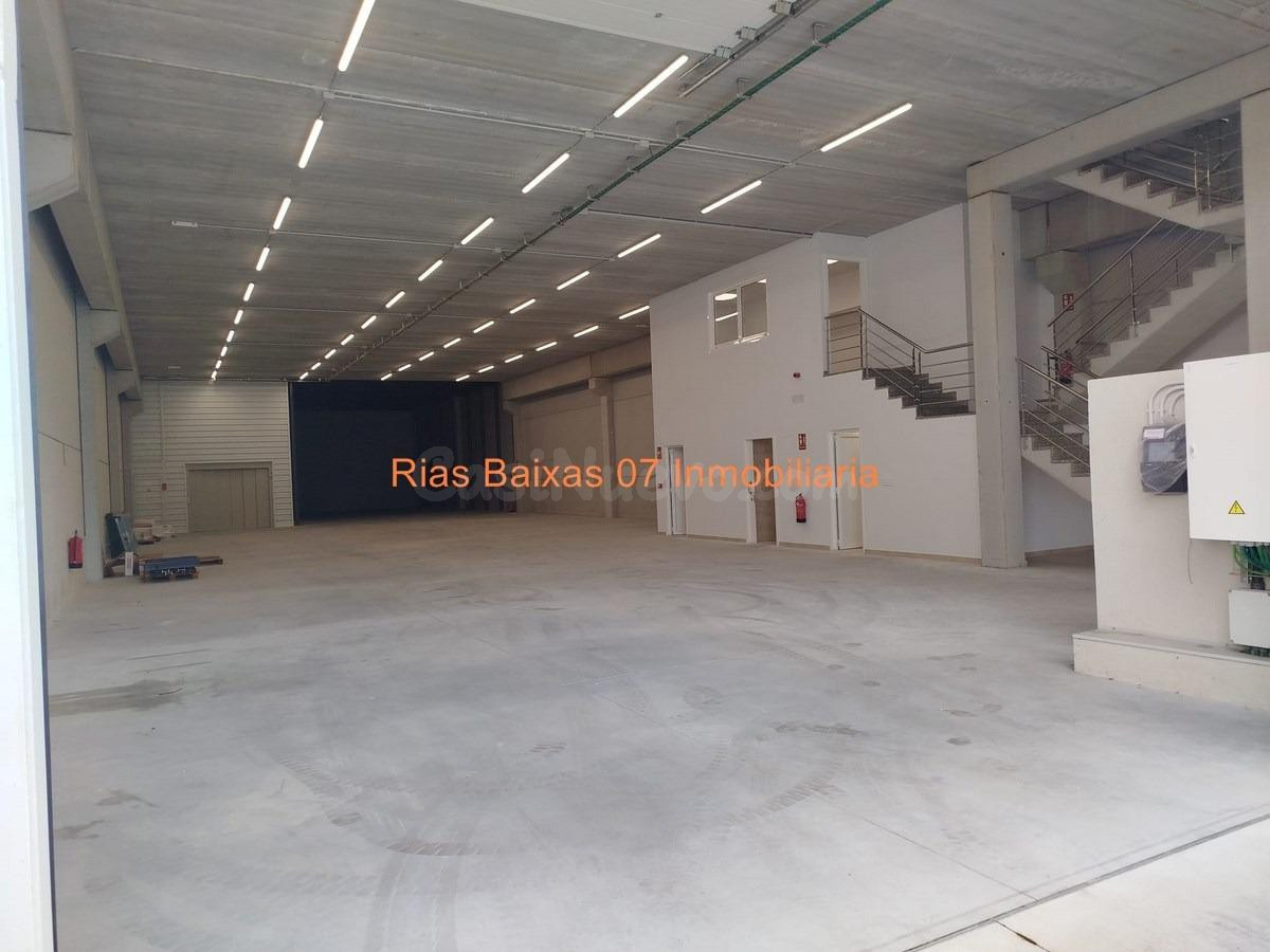 REF 7003 NAVE INDUSTRIAL 1.2022 m2 EN POLÍGONO INDUSTRIAL VE - foto 4