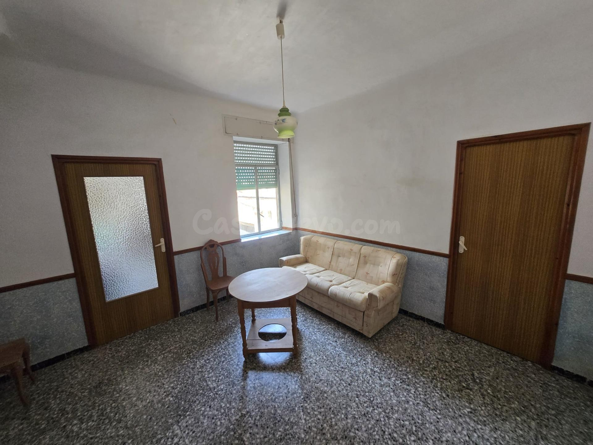 ¡Oportunidad Única en Torreagüera! Edificio a Reformar con G