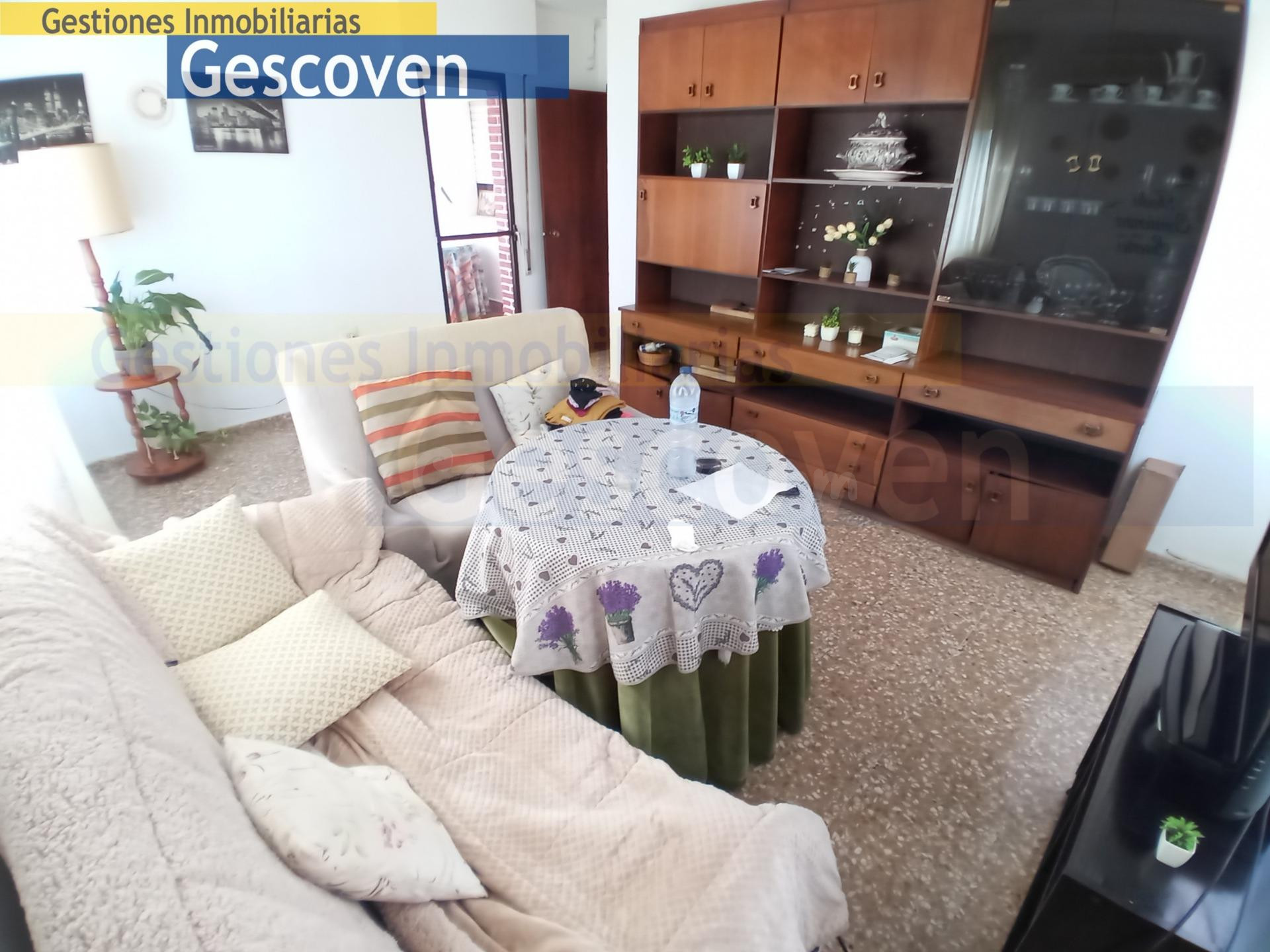 MAGNIFICA VIVIENDA CÉNTRICA, CUATRO DORMITORIOS, TERRAZAS Y  - foto 2