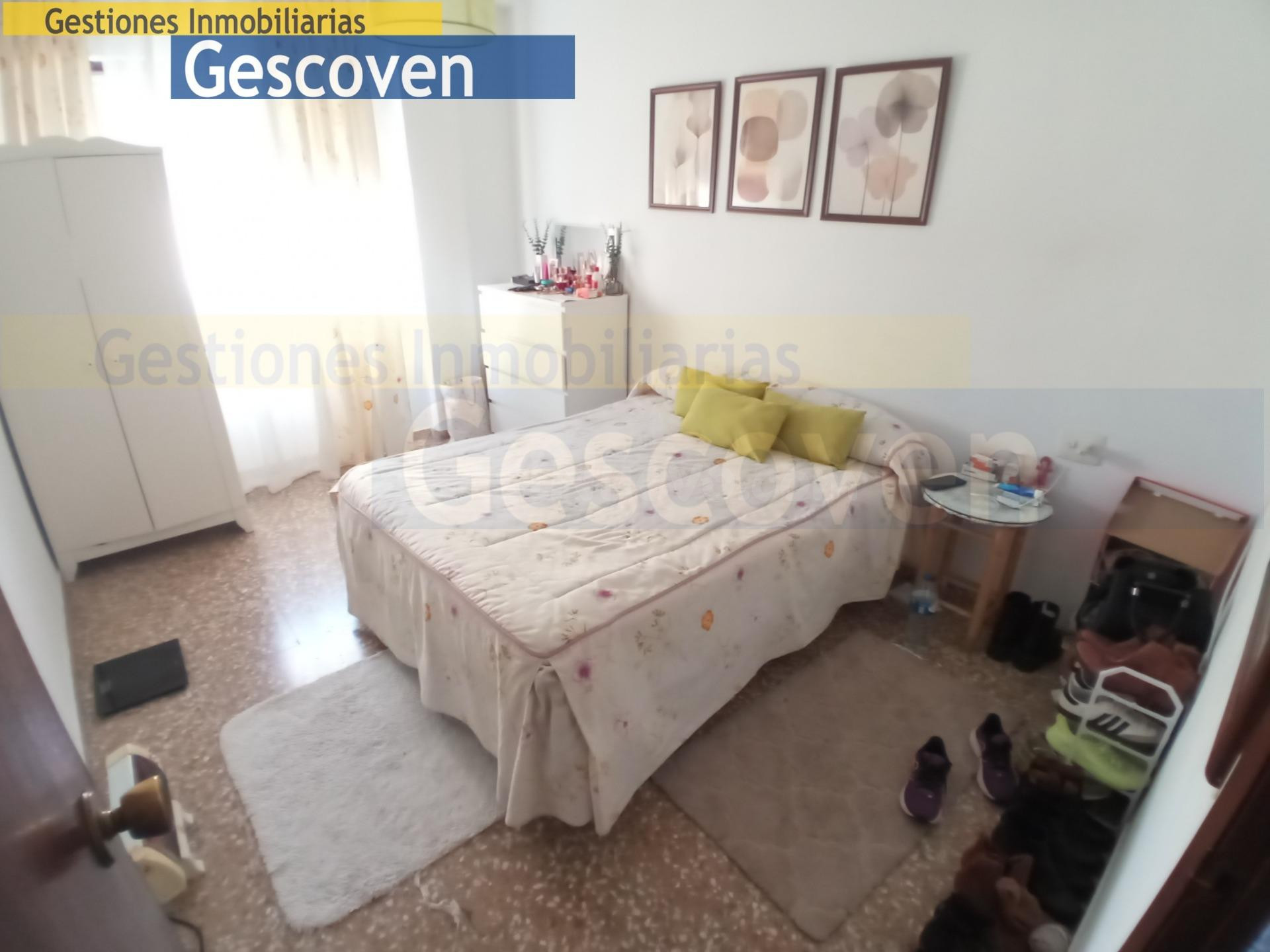 MAGNIFICA VIVIENDA CÉNTRICA, CUATRO DORMITORIOS, TERRAZAS Y  - foto 5