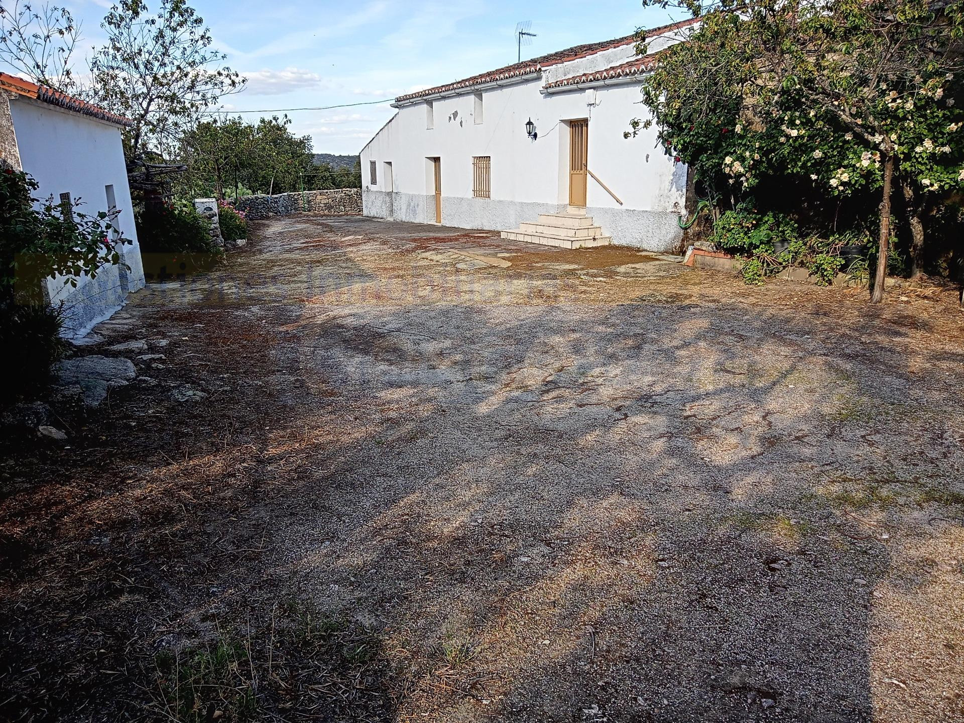 FINCA CASA RÚSTICA, VIVIENDA CON ZONA EXTERIOR APARCAMIENTO, - foto 2